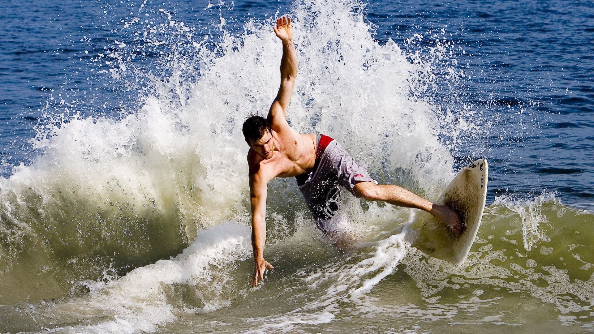 观赛攻略：最佳观景点和赛场全景指南，观赛入口